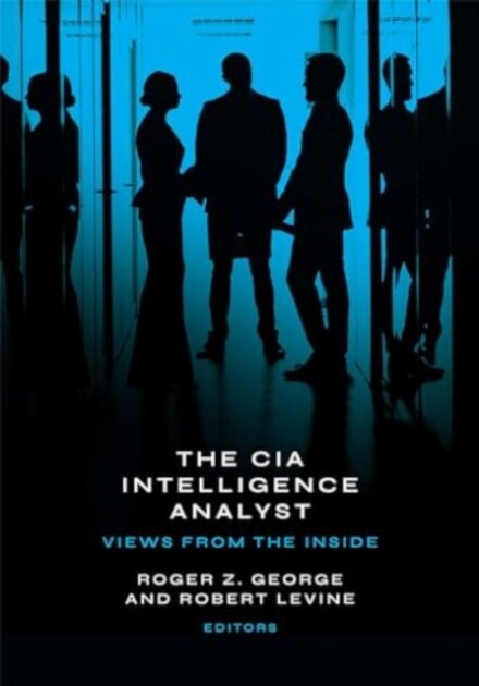 The CIA Intelligence Analyst